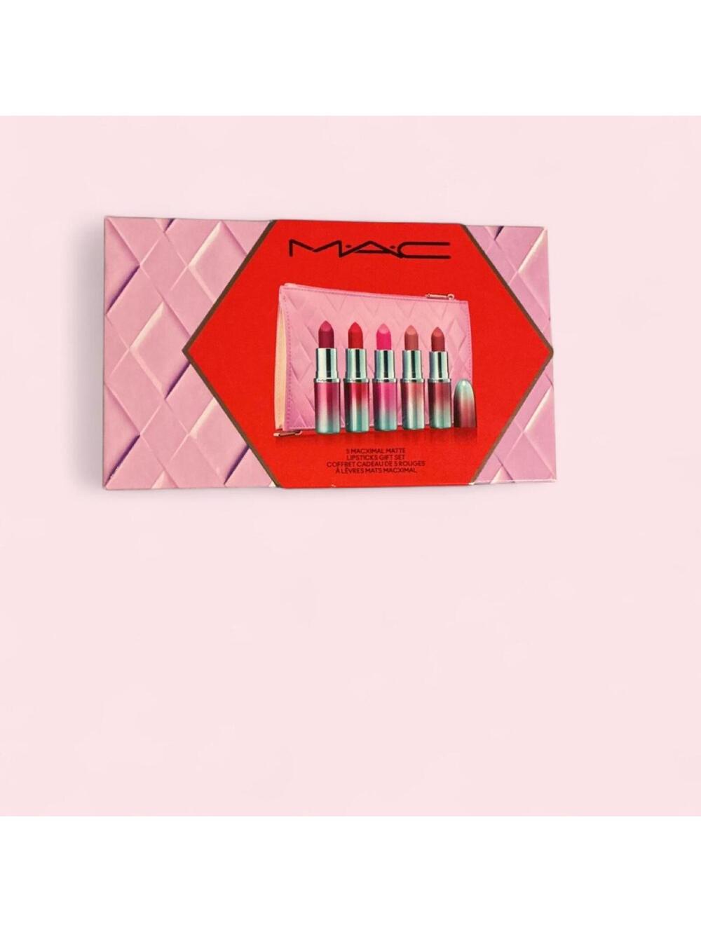 MAC  Makeup